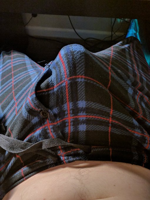 Bulge? My pants can't stretch any farther and it's starting to hurt :( https://t.co/H3LysRYHDV<a href="/tag/nsfw"class="tags"><span>#nsfw</span></a><a href="/tag/incest"class="tags"><span>#incest</span></a><a href="/tag/nsfwtwt"class="tags"><span>#nsfwtwt</span></a>