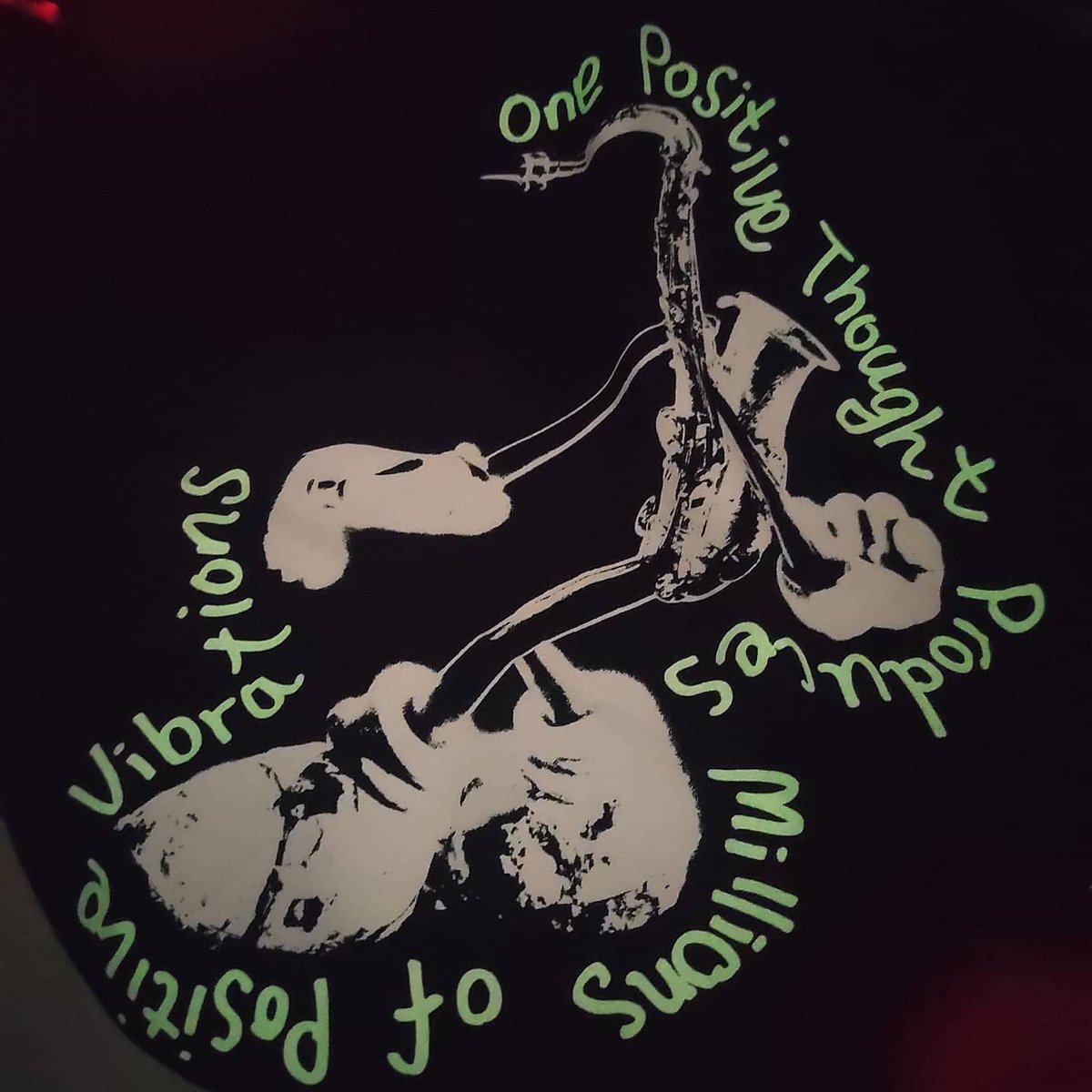 JazzzCollective's tweet photo. We made a ✓€rY RarE and ultra limited, Glow in the dark T-shirt Avalaible tonight with all the compilation in https://t.co/2byAqFZbqc  at 00:00
Jazzz For Your Soul #1 https://t.co/lCZv9iJAOm