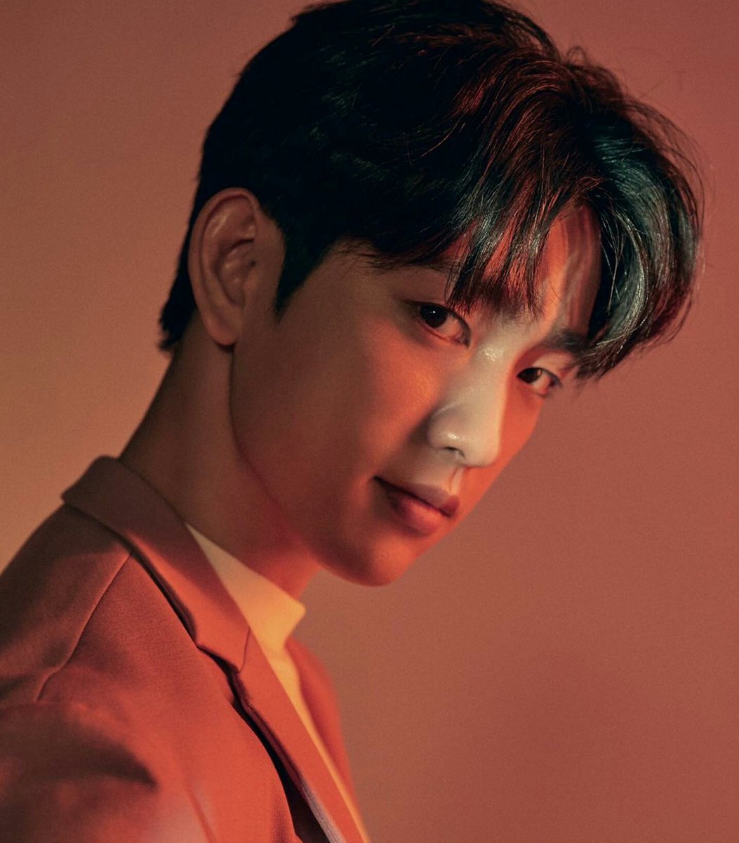 pjythinker's tweet image. park jinyoung the man you are today