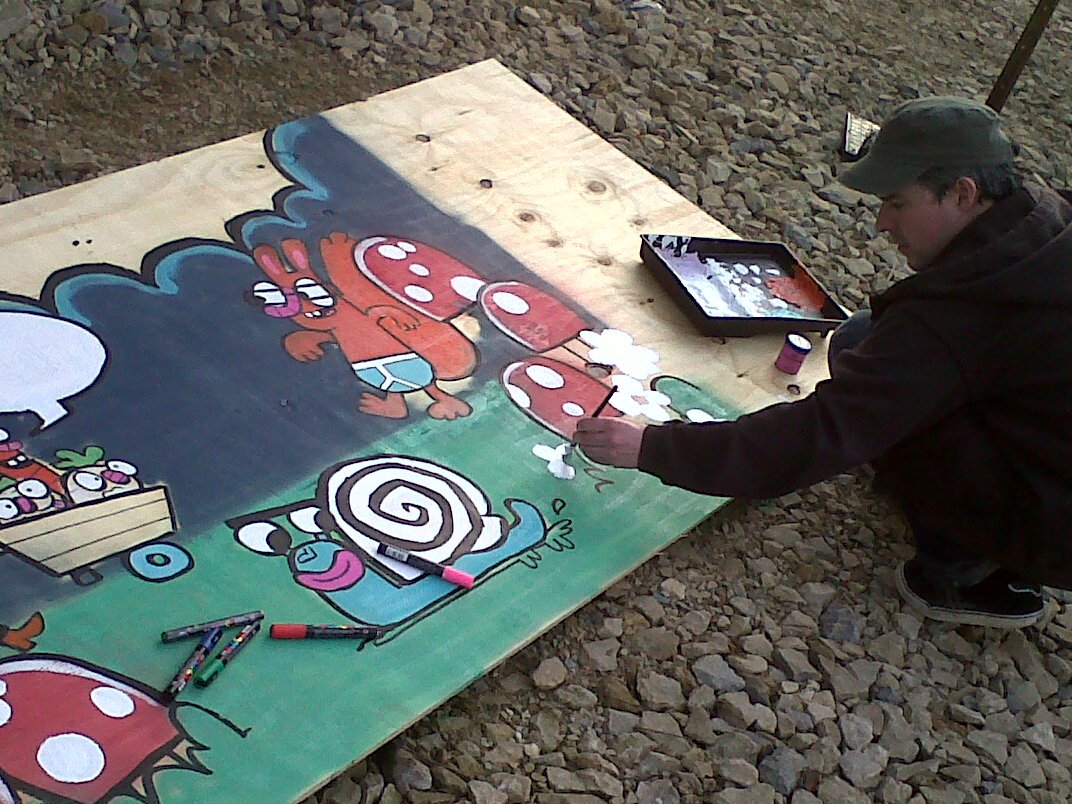 Seb Burnett - Illustratator (@seb_burnett) on Twitter photo 10 years ago I helped paint the @discoshed MKII.
Lovely day down on a farm listening to <a href="/CountSkylarkin/">Count Skylarkin</a> and <a href="/PeepshowPaddy/">Patrick Bickerton</a> argue about anything and everything. Hope they will be back at some festivals soon! 10 years ago I helped paint the @discoshed MKII.
Lovely day down on a farm listening to <a href="/CountSkylarkin/">Count Skylarkin</a> and <a href="/PeepshowPaddy/">Patrick Bickerton</a> argue about anything and everything. Hope they will be back at some festivals soon!