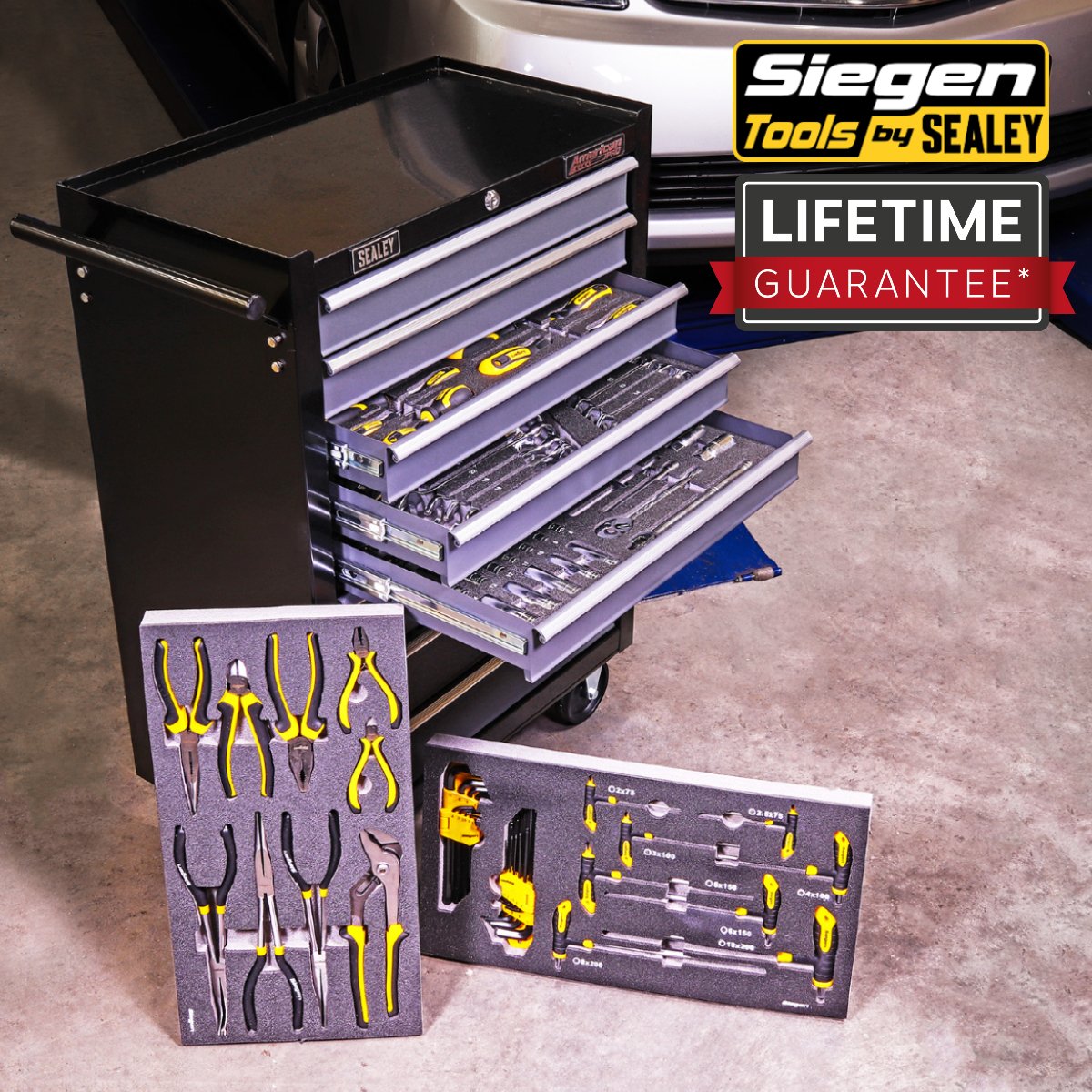 Sealeytools's tweet photo. On offer in our Storage & Workstations promotion now!
The AP35TBCOMBO3 - 8 Drawer American Pro Rollcab with 136pc Siegen Tool Kit.
Check our website for contents & prices https://t.co/i7mmh0Netf
#Sealey #SealeyTools #Rollcab #AmericanPro #ToolKit #StorageGoals #Toolbox #Mechanic https://t.co/JV9fuSiOrK