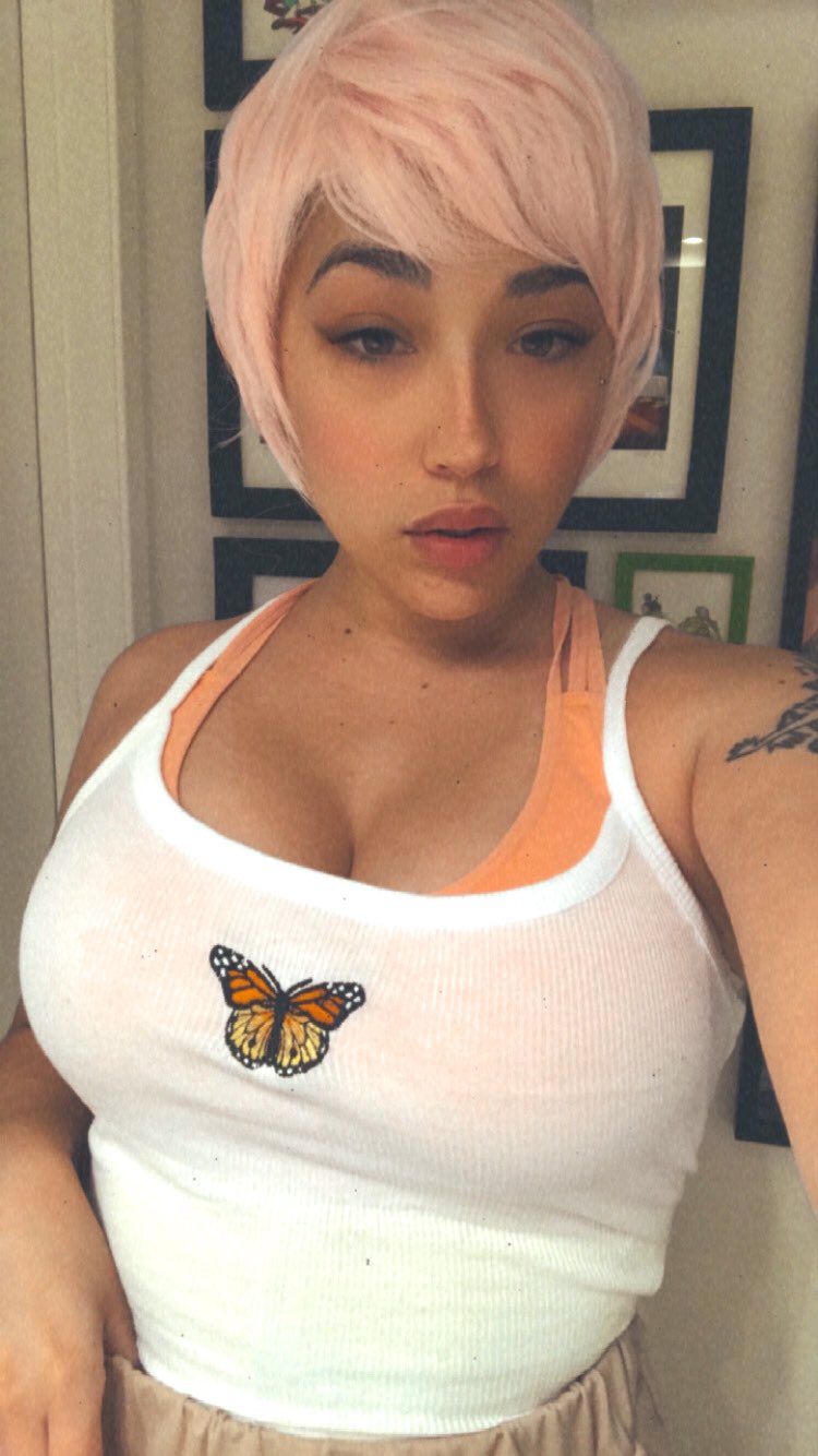 GAVLYN auf X: „YA GIRL DROPPING A NEW MUSIC VIDEO THIS FRIDAY 👑  t.coo5cZ0Ksv5E“  X