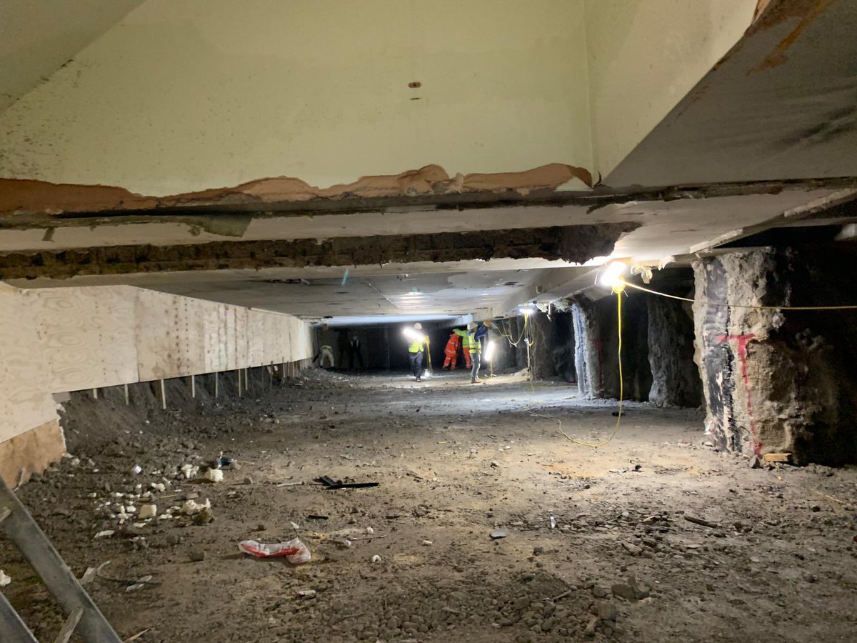 Propump_Ltd's tweet photo. First of 8 days pouring @foamedconcrete in the famous Leadenhall market today. Great supply so far from @TarmacLtd  150 m3 produced so far, so well over halfway of our 250m3 daily target. https://t.co/HlmJjBT3fC