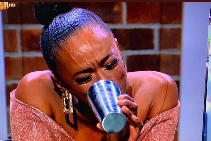 ThembisaKhoza17's tweet image. Twitter🚮😂😂😂😂😂😂😭😭😭😭😭😭😭💔💔💔💔💔..