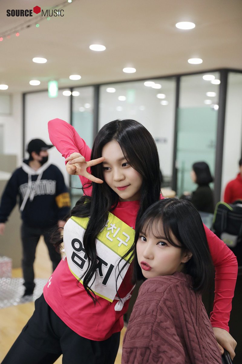 login_0710's tweet photo. 버라에서 엄읂 터졌을때 다들 사진은 못 올리고 그림그려서 덕질했던거같은데 ㅋㅋㅋㅋㅋㅋㅋㅋ 아니 일부만 올렸었나?, 암튼,,,,,, 이걸 이렇게 올리네 🥲 https://t.co/O5mmfSVcpy