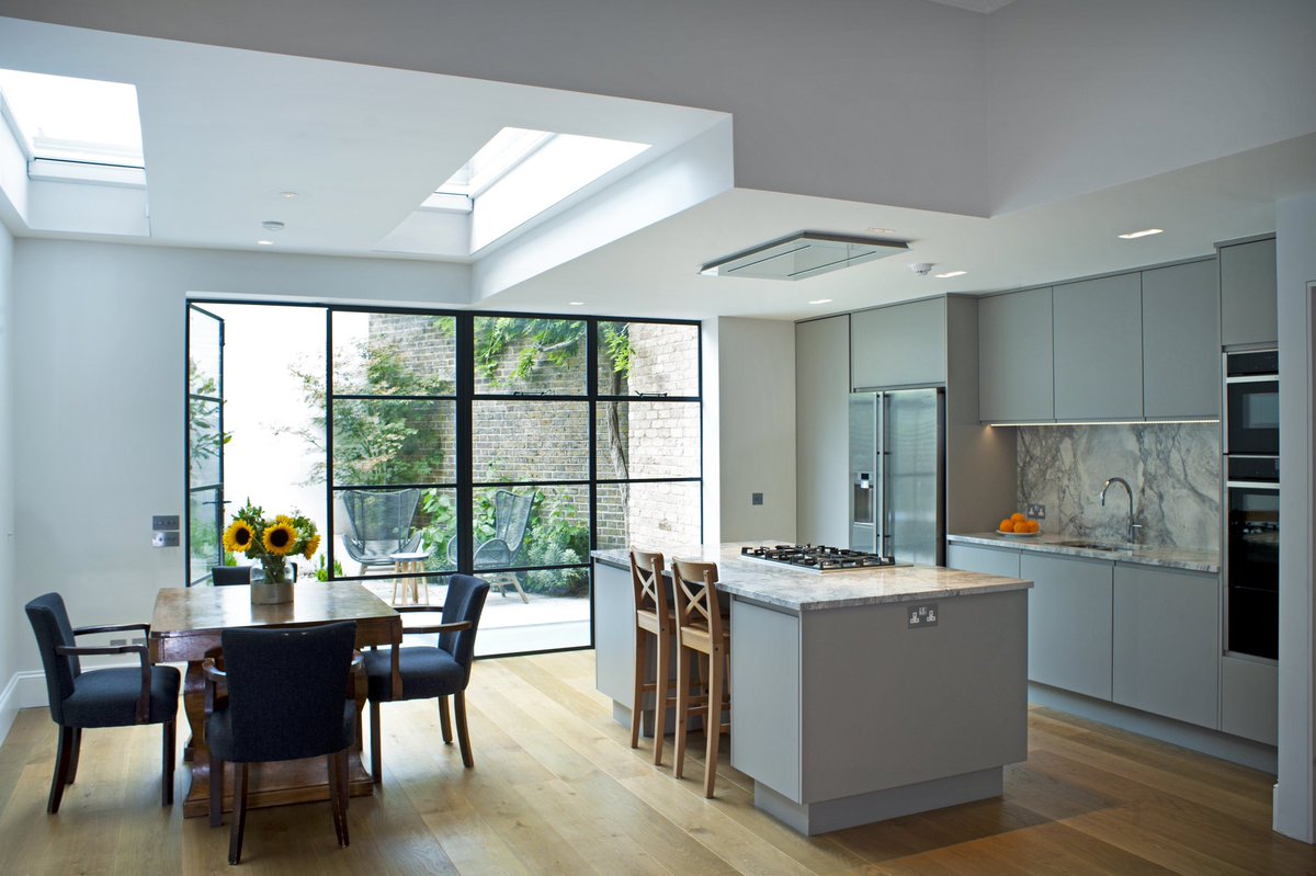 BascombDrew's tweet image. Whether it’s your own style, your architects’ vision or interiors designers’ concept, we work to transform your home from start to finish.