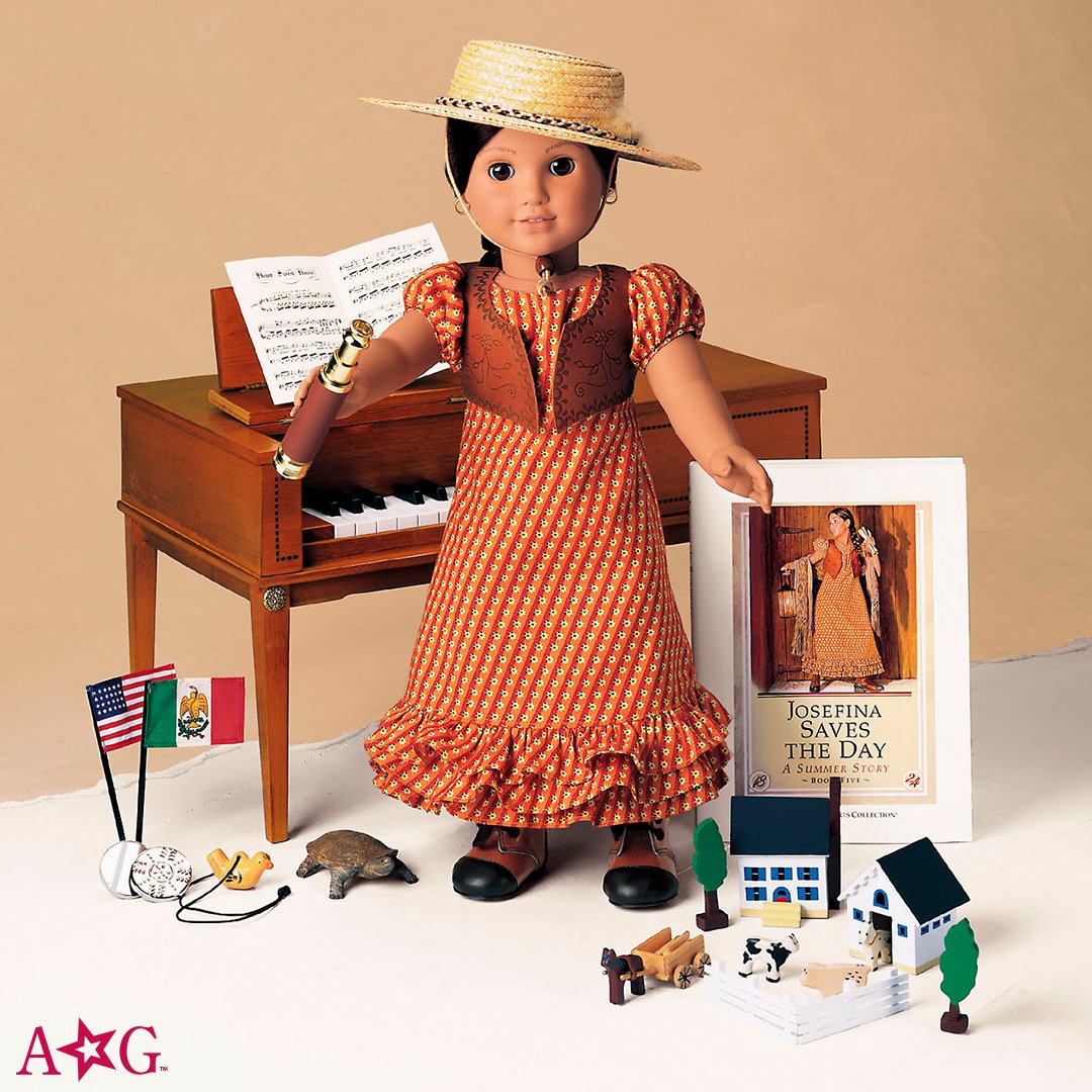 American_Girl's tweet photo. Retweet if you remember reading these catalogues cover to cover! #AG35 https://t.co/VXIS1z1DOy https://t.co/spsdznAvhm