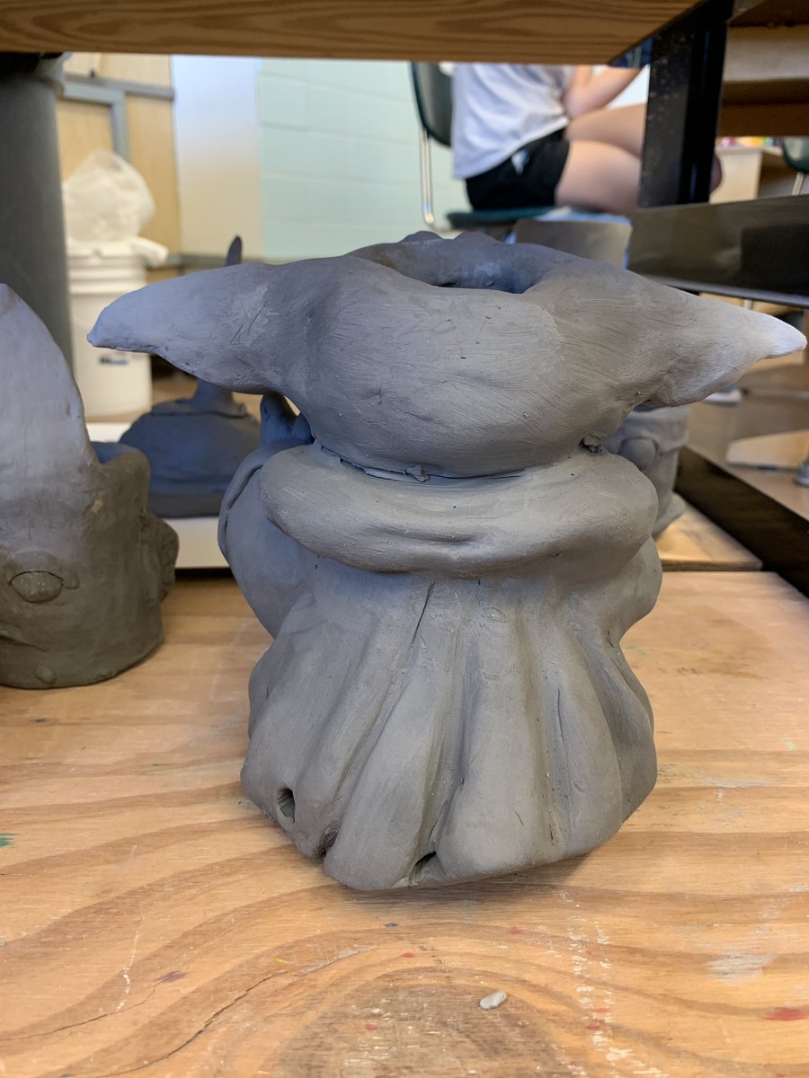 KaarenThompson's tweet photo. Nothing like fresh clay projects!! #theraiderway https://t.co/fl4Me2ONOj