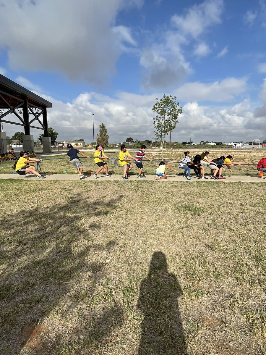 Josie Chapa 🤩🍎 (@chapajosie) on Twitter photo Who said teachers can’t play !!! We had a blast a field day !! Salgado class won !!! <a href="/EKD_Elementary/">Edward K. Downing EL</a> Who said teachers can’t play !!! We had a blast a field day !! Salgado class won !!! <a href="/EKD_Elementary/">Edward K. Downing EL</a>