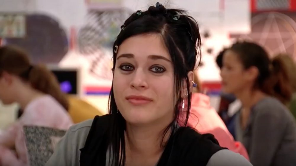 Picture of lizzy caplan