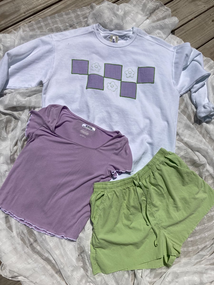 sustainable summer fits 💜♻️ shop these one of a kind upcycled pieces online at wovnbrands.com/rewovn #upcycledfashion #upcyclingfashion #slowfashionbrand #pastel