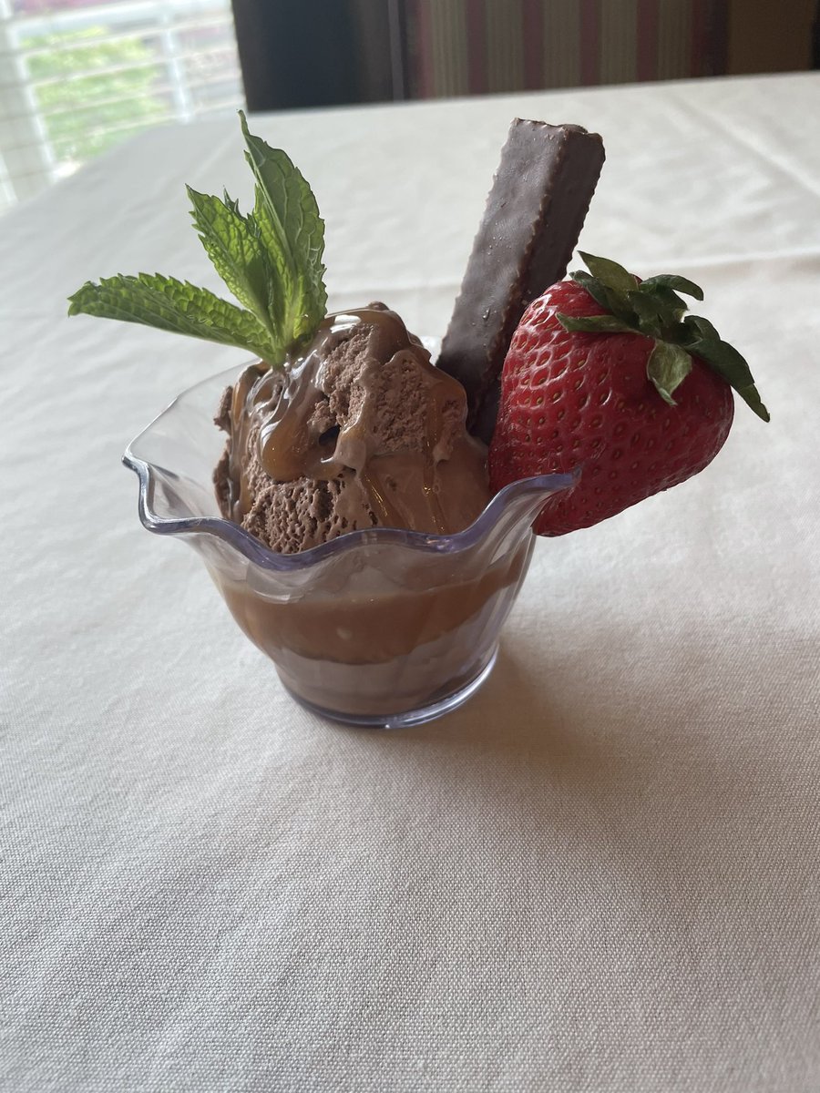 mizell_cameron's tweet photo. Continuing theme week at lunch today with Chicken and Potato Stew alongside caramelized onion bread and Bolivian chocolate ice cream! #southamericanthemeweek @Hearthstone_HC @nolafoodguy @ClippertEric https://t.co/zUiqEAeEqx