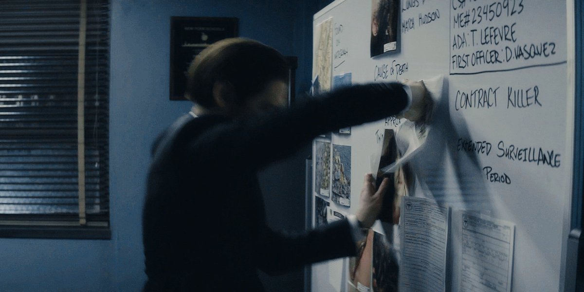 JustQuqi's tweet photo. I love this Parallel so much!
Both of them were so angry, they took their anger on the papers clipped to the board!
#ProdigalSon #PickUpProdigalSon https://t.co/JW4B2QxfwC