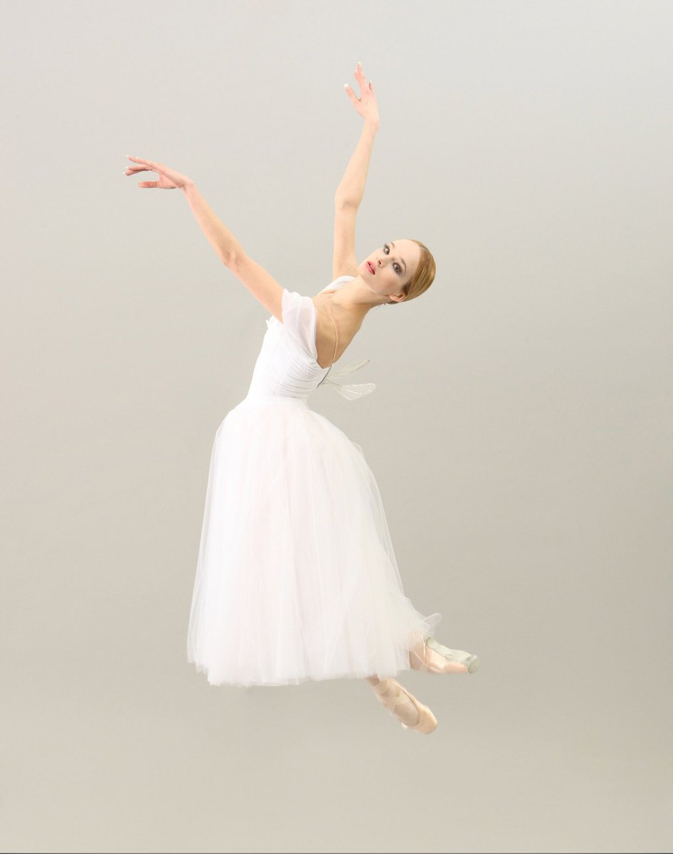 Dear patrons, there is a cast change in the evening performance of 'Giselle'. Anastasia Soboleva is replaced by Ekaterina Borchenko in the title role. Victor Lebedev will appear as Count, Andrea Lassakova as the Queen of the Wilis.

mikhailovsky.ru/en/afisha/perf…