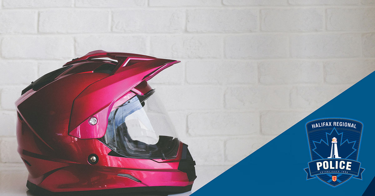 HfxRegPolice's tweet photo. During #MotorcycleMay and always, motorcyclists & passengers must always wear their certified helmets. Helmets help guard against serious injury in a collision. Remember, it’s the law to wear a certified helmet when riding on a motorcycle. https://t.co/QDzqnfd9O5
