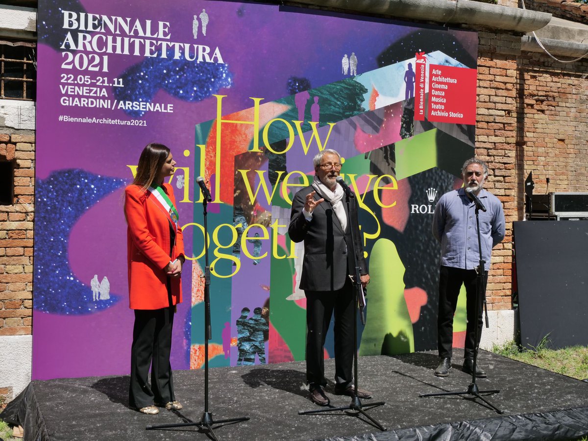 comunevenezia's tweet photo. #BiennaleArchitettura2021
✅ Inaugurato a Forte Marghera How will we play together?
➡️ In rappresentanza della città la presidente del Consiglio comunale @lindagiovi e l’assessore ai lavori pubblici @francescazac https://t.co/yGegpGT8O9