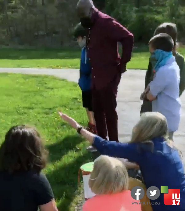 BLaSTIU17's tweet image. BLaST students celebrated Spring by learning about the life cycle of butterflies! Ms Lambert’s students have loved observing metamorphosis as Ms Matlack’s class released their butterflies! Beautiful job!
#TransformingLives #TransformingEducation #OutsideLearning @PADeptofEd @PAIU
