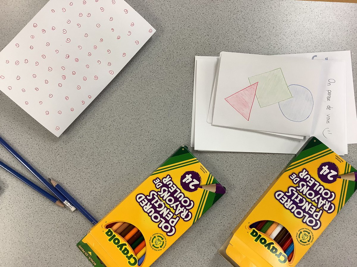 Lettres aux personnes âgées...voilà comment deux personnes apprenantes de l’école L’Odyssée de Moncton ont choisi de s’entreprendre afin de soulager la solitude des aînés en temps de pandémie. #Objectif1 #EnjeuxActuels #EntrepreneuriatConscient #DSFS