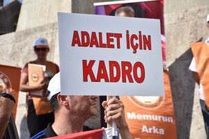 Sözleşmeli çilesine son vermek için 20 Mayıs’ta saat 11’de Ulus’dayız... #sözlemeliyekadro @haksen_basin