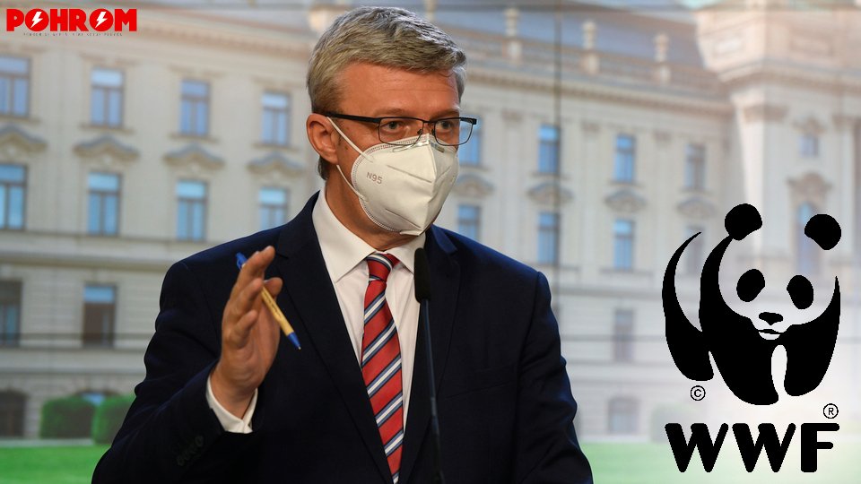 Pohrom's tweet photo. VÍME PRVNÍ! Ministr průmyslu a obchodu Karel Havlíček byl zařazen mezi chráněné druhy. https://t.co/oAe1nc1qnx