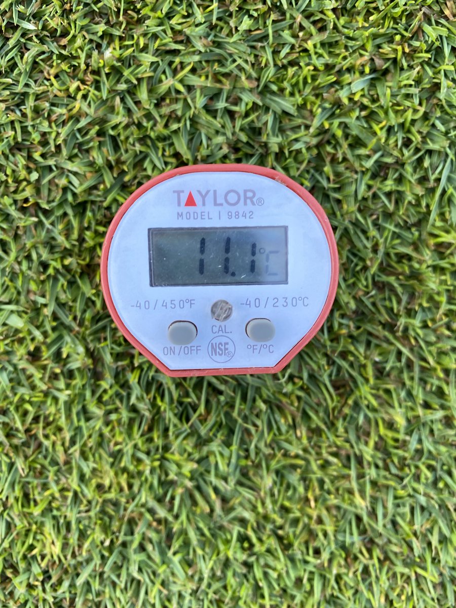 HalifaxSeedTurf's tweet image. Consecutive days of soil temperatures above 10 degrees. Preventative applications for soil borne pathogens should be commencing in #SouthernNS now. #takeallpatch #fairyring #HSturf