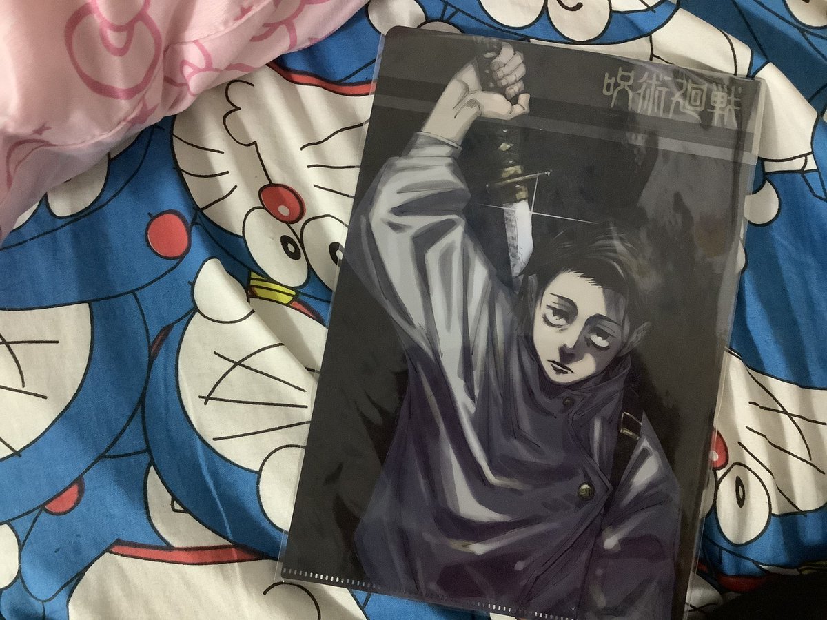 คือว่า เราไม่ได้เก็บน้องJJKคับ พอดีแฟ้มน้องมากับนิตยสารปกโชโตะ มีใครสนใจรับน้องมั้ยคะ ติดต่อเรามาได้เลยนะTT อันนี้เป็นหน้า-หลังคับ ราคา240 รวมค่าส่งเบย #ตลาดนัดjujutsu #ตลาดนัดjujutsukaisen