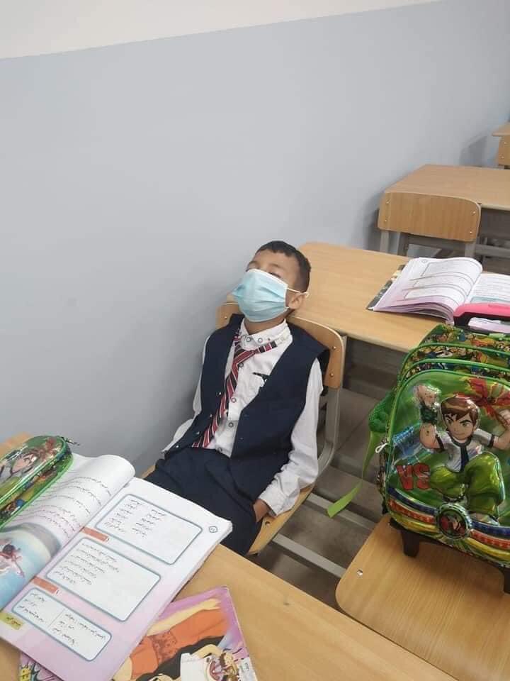 Nora_Ali20's tweet photo. 🥴 بليز #اعتماد_نصف_السنه_مطلبنا https://t.co/8No1Vtn8TO