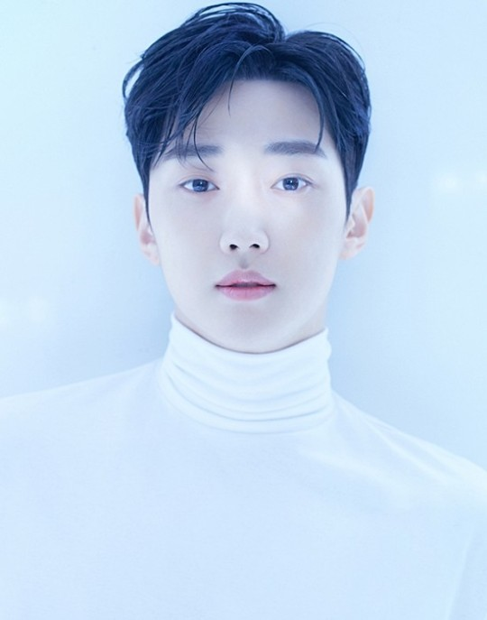 GimbapBlog2's tweet photo. #Jinyoung chantera #ILikeYouNot_ILoveYou pour le webtoon #Yeonnom.
La chanson sortira le 25 mai. https://t.co/Jo3Gppycf8