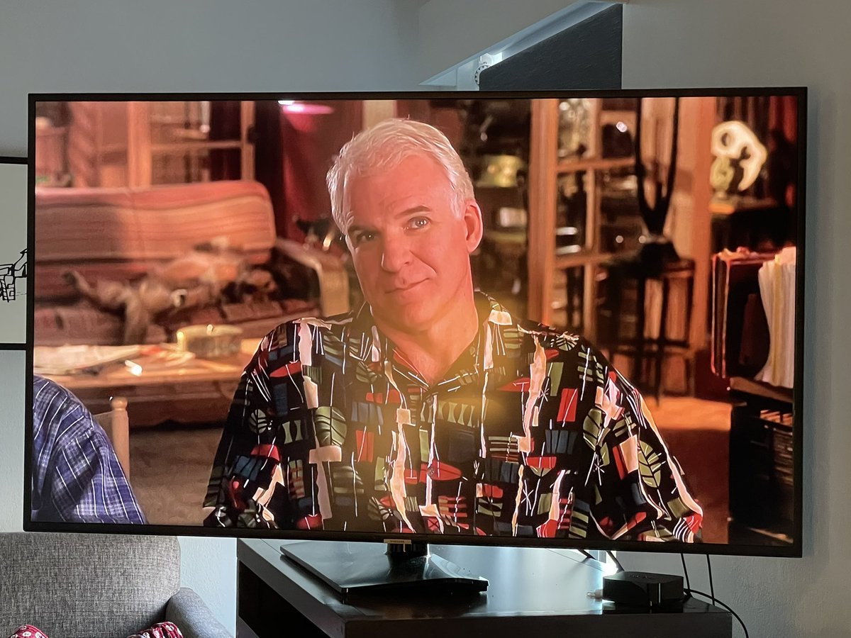 BrightSideHT's tweet image. 🍿WAKE UP ON THE BRIGHT SIDE🍿

DOUBLE FEATURE TODAY!

Bowfinger

Haven’t seen this one in a while...
So good!!
Eddie Murphy is awesome!
Steve Martin is textbook Steve Martin which is fantastic!

Push Play and sit back and laugh! 

#HomeTheater #BrightSide #PushPlay