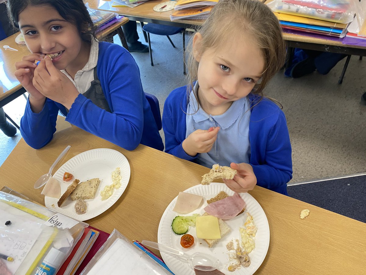 MrsPage_Year1's tweet image. Trying a range of breads and a range of sandwich fillers 😋 this will help us decide which is our favourite for next week #DTproject @DeltaCraven