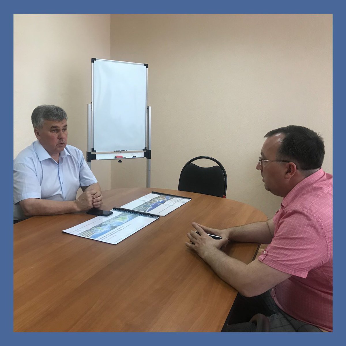 Admin_Zasv's tweet photo. Посетил ОГБПОУ "Техникум Олимпийского Резерва"

✅С директором Техникума Сергеем Кузьминым обсудили вопросы развития училища.Посмотрели эскизный проект.

✅Центр креативных компетенций "Патриот" на данный момент занимается на втором этаже техникума, https://t.co/fZj8475Alf