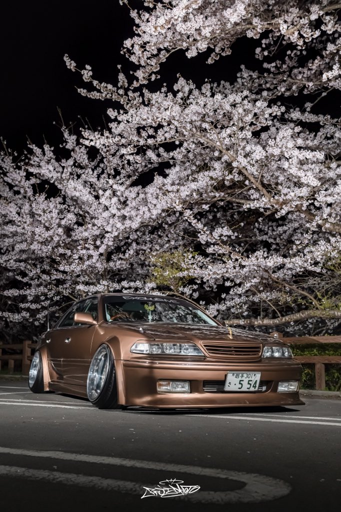 Twitter 上的 こしょー ワンナイトタイムトラベル 場所と日程が合えば参加してみたいです コンセプトは元祖vip風 子供の頃見ていた ヤン車といえばこんな感じってイメージです 拘りは出せ伸ばせ系エアロに角フォグ 下まで伸びたオーバーフェンダー 跳ね上げマフラー Twitter 上的 こしょー ワンナイトタイムトラベル 場所と日程が合えば参加してみたいです コンセプトは元祖vip風 子供の頃見ていた ヤン車といえばこんな感じってイメージです 拘りは出せ伸ばせ系エアロに角フォグ 下まで伸びたオーバーフェンダー 跳ね上げマフラー