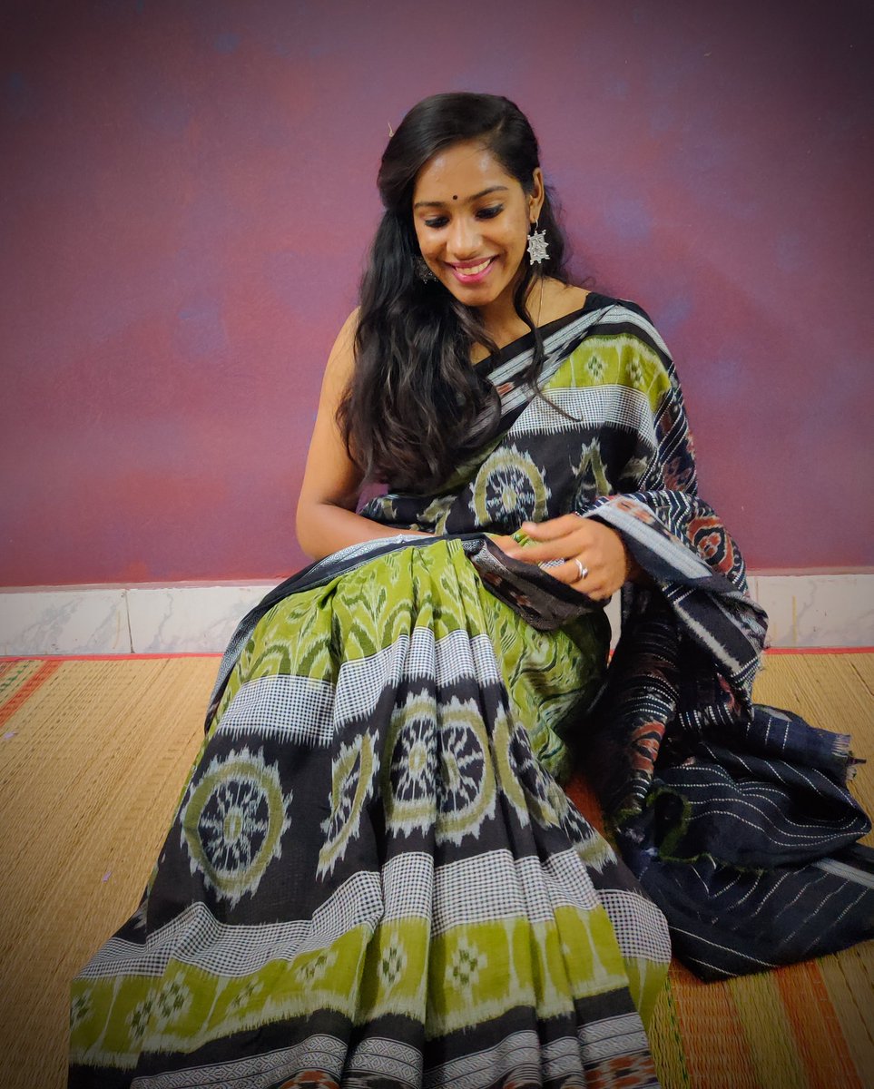 Beautiful sambalpuri ikkat cotton saree $ #SareeTwitter #weavesofindia #VocalForLocal #sambalpuriikkat #smallbusinesssupport #SupportSmallBusinesses #COVIDSecondWaveInIndia