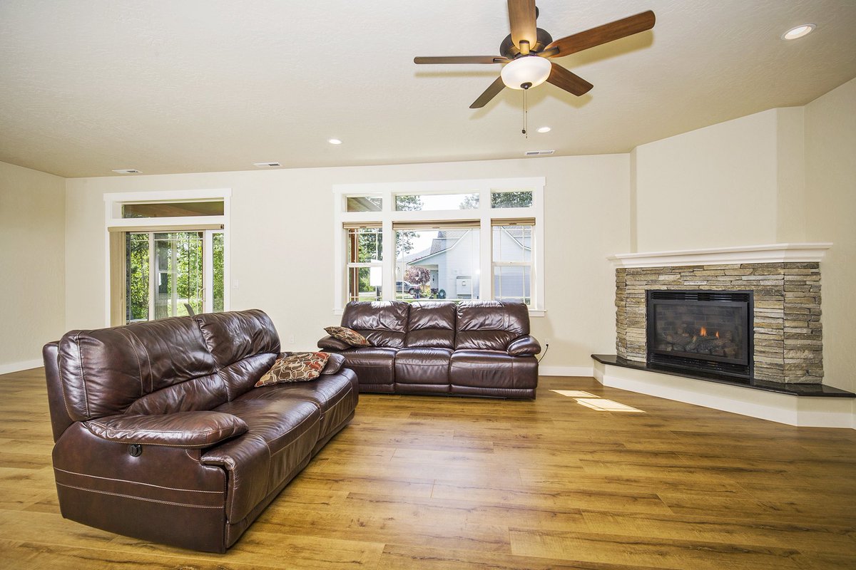 cameronphoto's tweet photo. 10 Perstarr Lane
#realm #realmpartners #idaho #family #realestate #realtor #realestateagent #home #forsale #investment #househunting #dreamhome #interiordesign #newhome #house #homesweethome #luxuryhomes #realestatelife #realty #business #design #realestateinvestor #homesforsale https://t.co/0KJ2nNSXEz