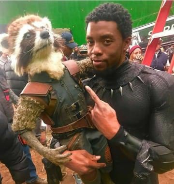 an exclusive picture of shaggy with Chadwick Boseman https://t.co/30Neso64PQ