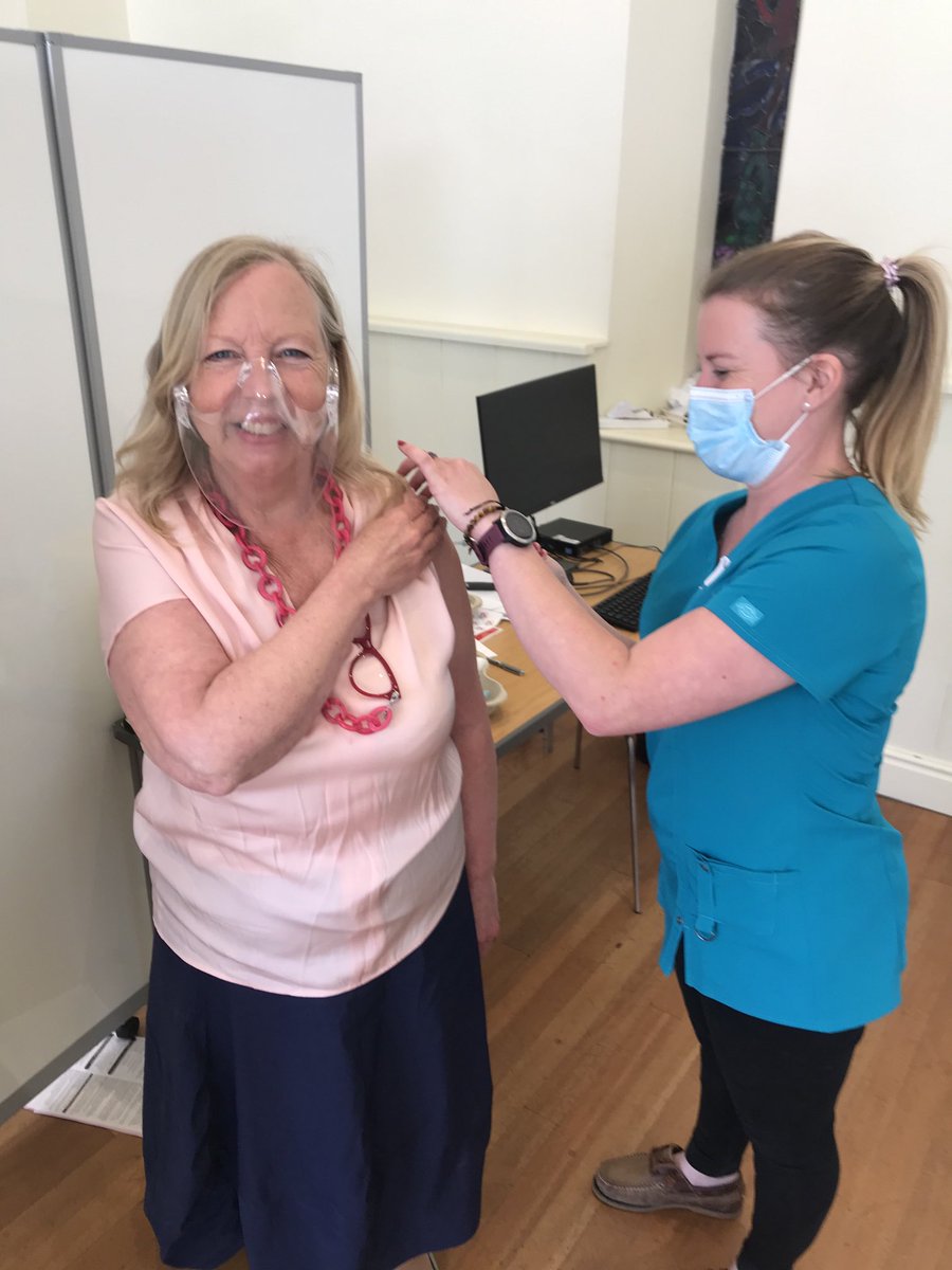 Thankyou Naomi and everyone ⁦<a href="/DillingtonHouse/">Dillington House</a>⁩ vaccination... so quick, organised and didn’t feel a thing and now I’m #doublejabbed #couldntbehappier