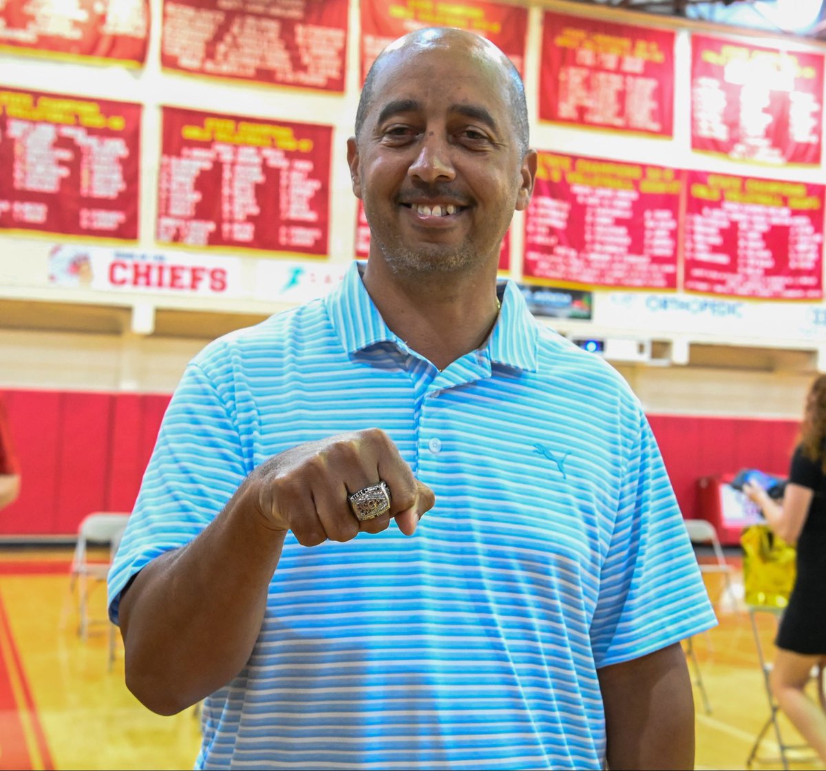 CGHS_GS's tweet photo. the BEST we could ever ask for @CGHSChiefs @BaronRings https://t.co/qA2FiDu8MX