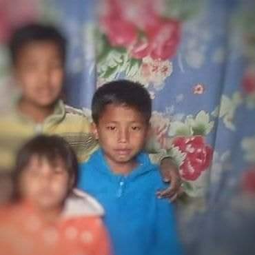 AungNorman's tweet photo. R.I.P Little boy🥀
This 10 years old kid was injuried and died in bomb explosion at Tee Tain, Chin State.

#WhatsHappeninglnMyanmar 
#May19Coup 
#RejectMilitaryCoup https://t.co/InDdEH41Pn