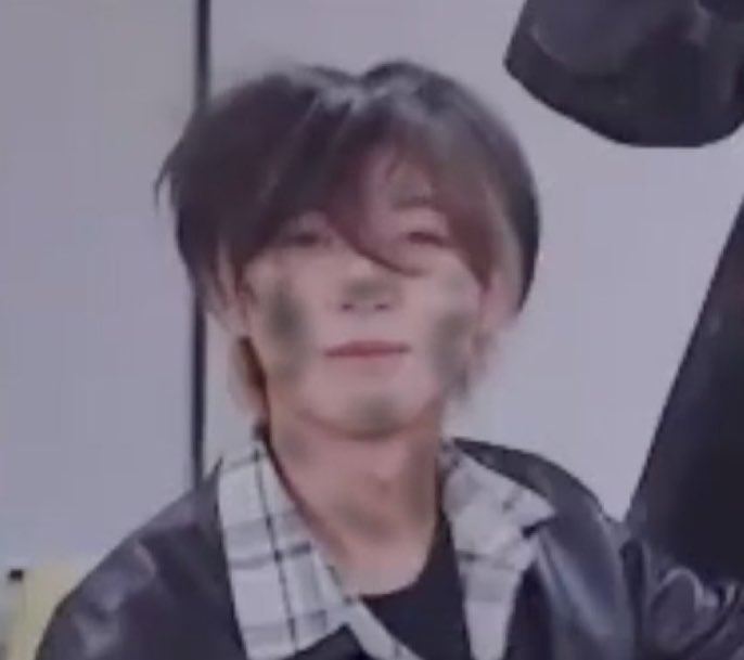 สาวน้อยยุยควั่น