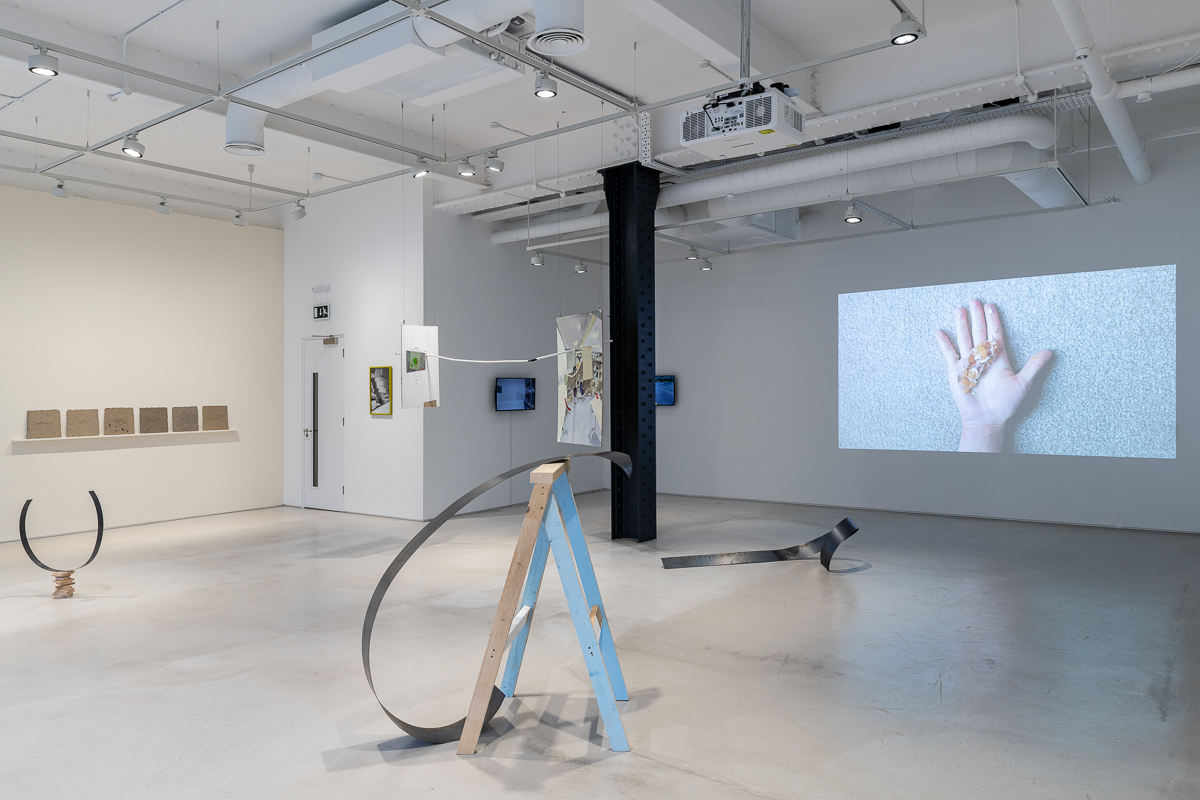 We are delighted to announce the reopening of our gallery to the public from tomorrow with the exhibition #Quicksilver!

No booking is required, but there may be a short wait outside to ensure social distancing. 

Find out more: freelandsfoundation.co.uk/exhibition/qui…