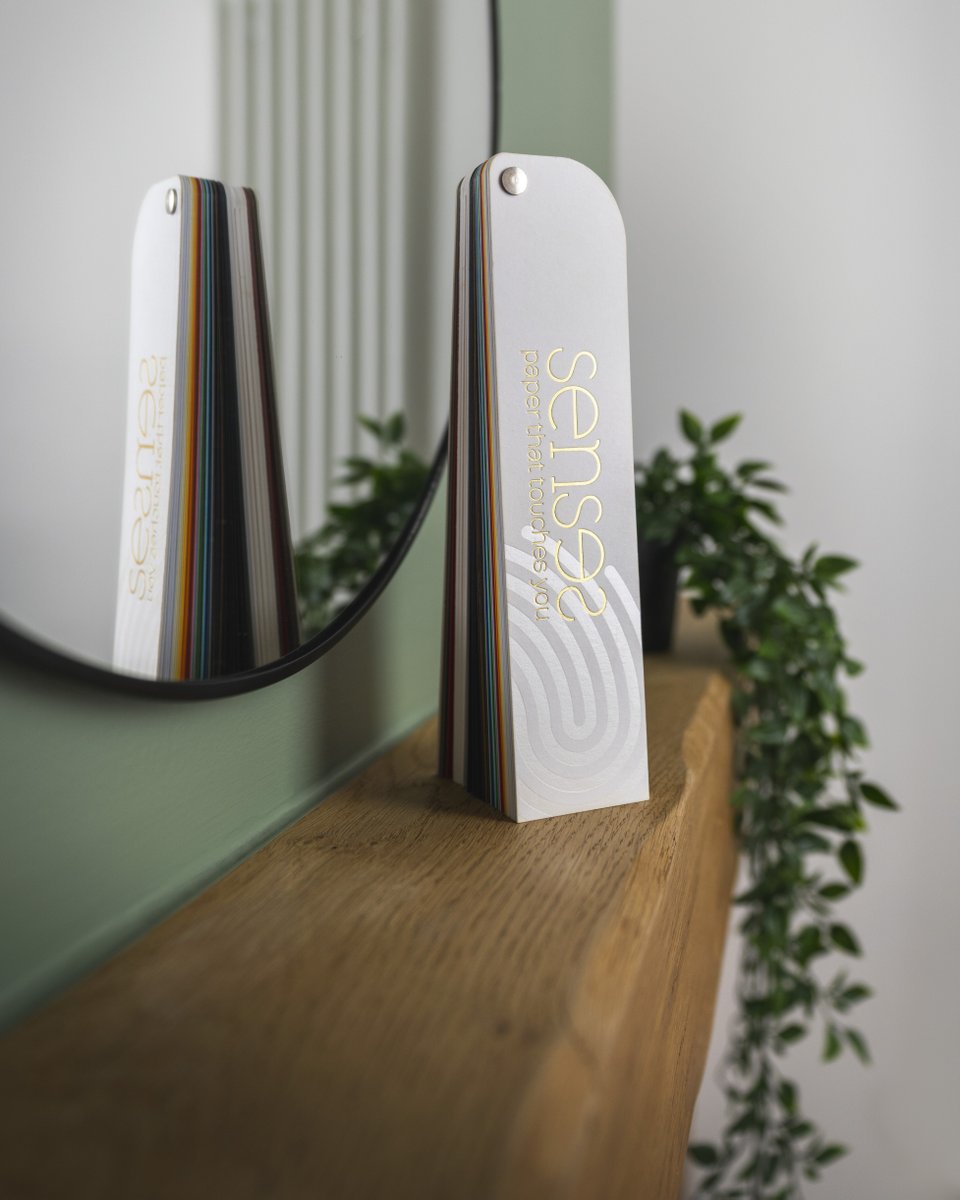 35 contemporary shades, Senses is the perfect choice for passionate creatives seeking to deliver premium results. Unrivalled smoothness for standout results across the full substance range, from 90gsm paper to 3mm board.

#Paper #printdesigner #print #designers #Creative