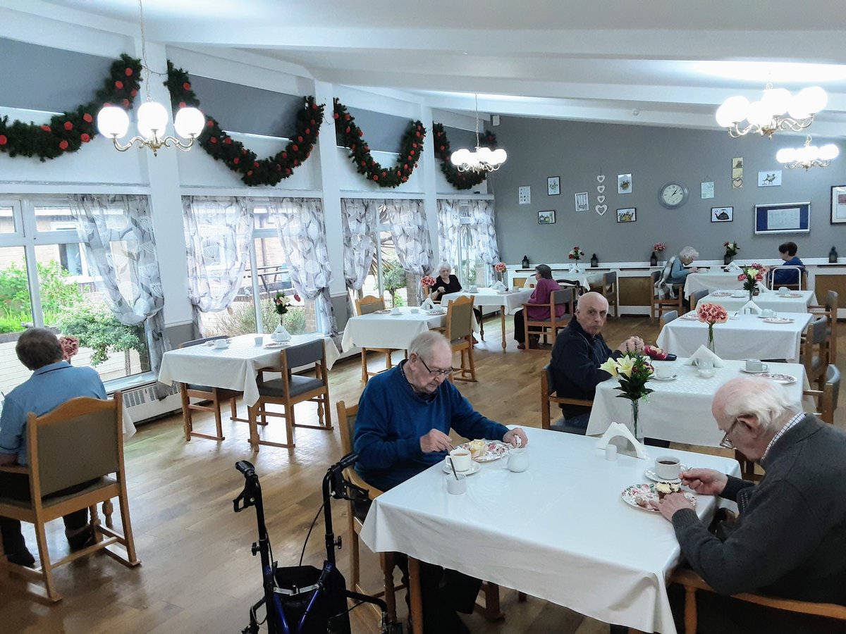 WoodlandsDriff1's tweet image. We've had a lovely afternoon tea today #carehome #afternoontea #WoodlandsWay #Driffield
