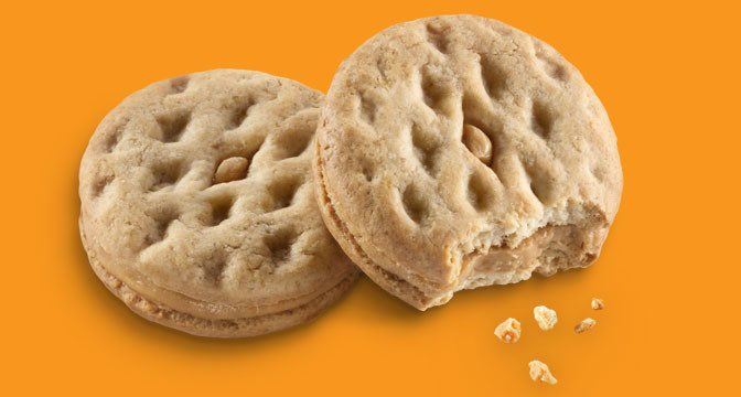 JennDiColaMatos's tweet photo. Just heard someone pronounce @girlscouts Do-Si-Dos like “doe-SEE-does” and I almost didn’t know what they were talking about. https://t.co/SFSPSJpsjb