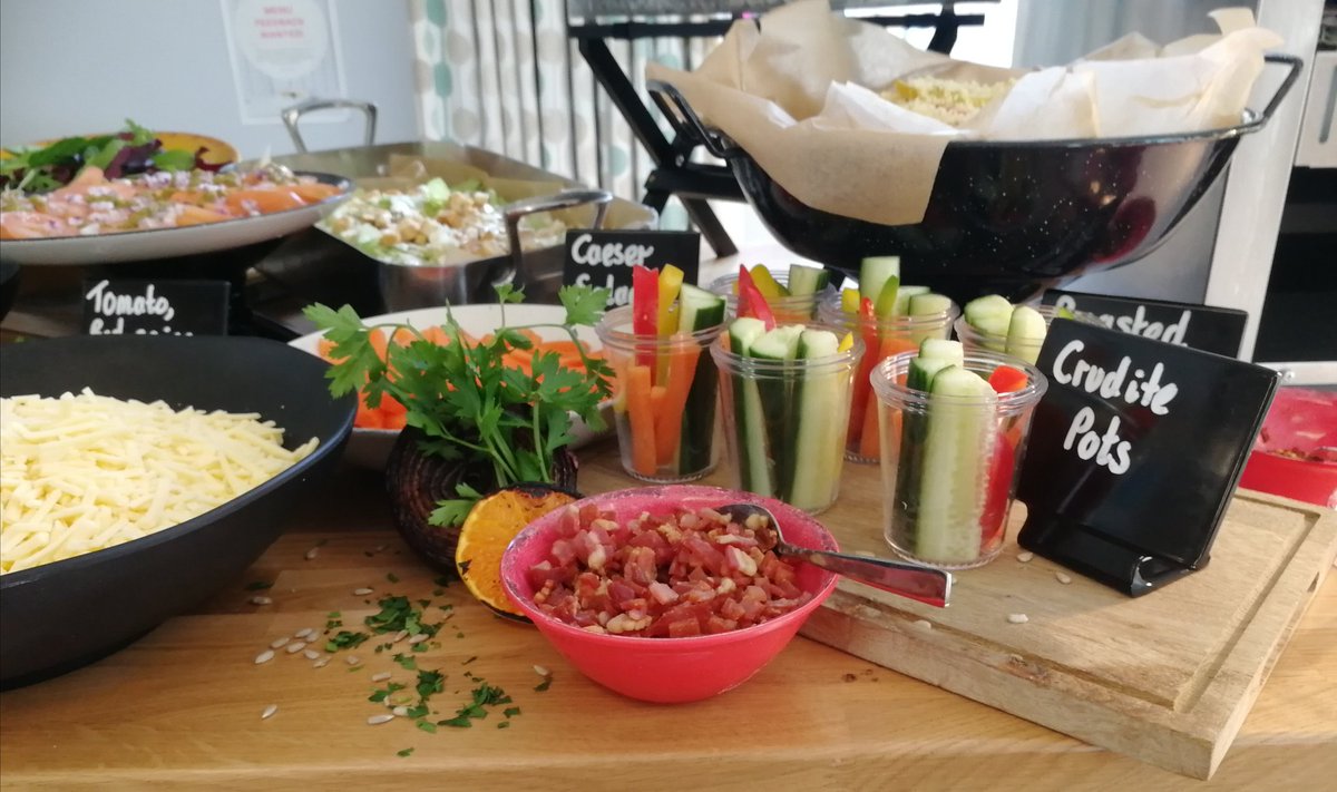 Loving it, simple not complex, bold,bright and beautiful, West Bank <a href="/UppinghamSchool/">Uppingham School</a> <a href="/HolroydHowe/">Holroyd Howe</a> @ChefSi71 <a href="/OxfordAndrew/">Andrew Oxford</a> @chefysimon <a href="/SarahMccubbin6/">Sarah Mccubbin</a>