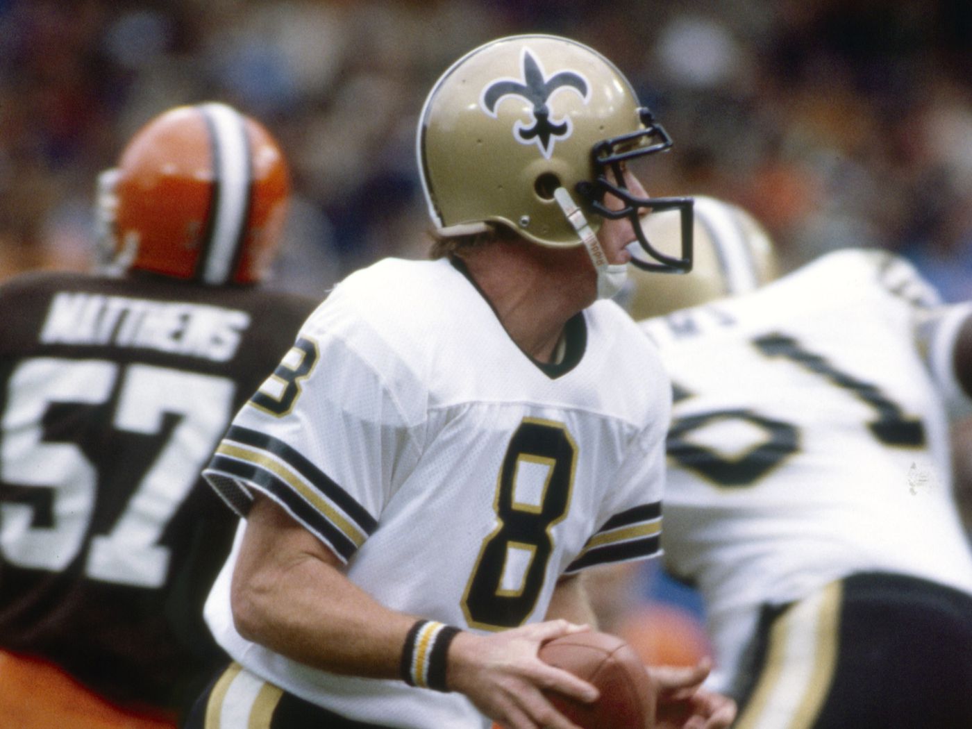 Happy 72nd Birthday To 2x Pro Bowl QB Archie Manning .

*Father of Cooper, Peyton and Eli Manning 