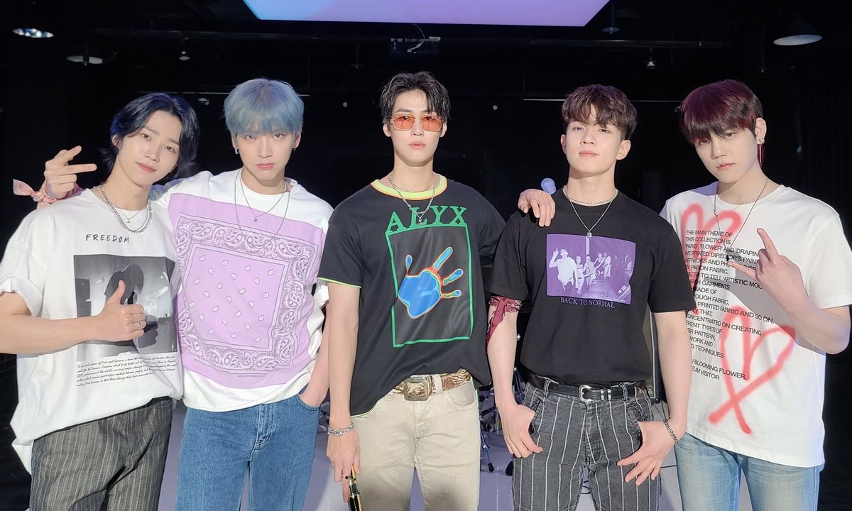 LissiStern's tweet photo. #엔플라잉과_함께한_육년의비행
6th anniversary!!!!!!
#엔플라잉과_엔피아의_여섯번째_추억조각
The future is waiting for us✨✨✨ https://t.co/ZoxT40DFjz