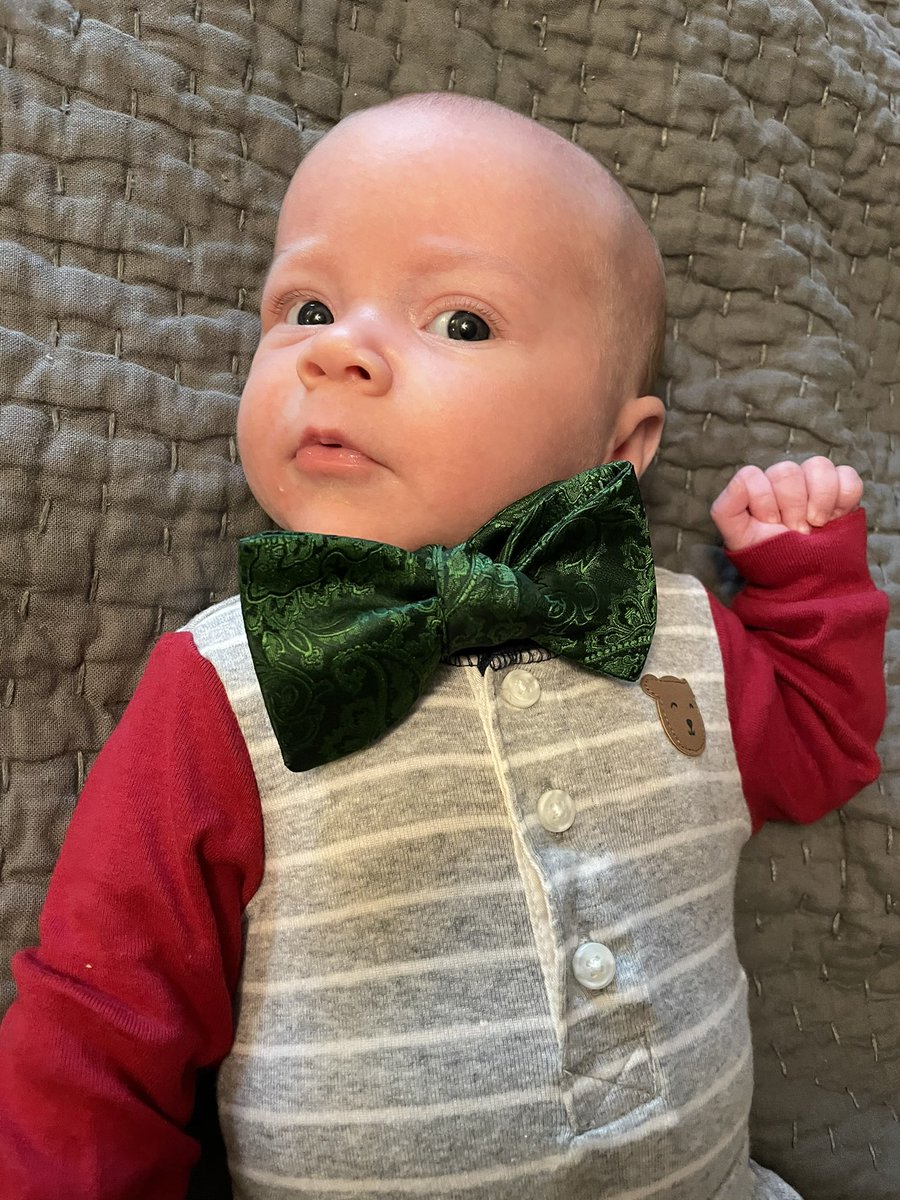 Born #NeurologyProud! 

You’re never too young to learn about the importance of #AANadvocacy and to support your friends at #NOH21. #FutureNeurologist @AANMember