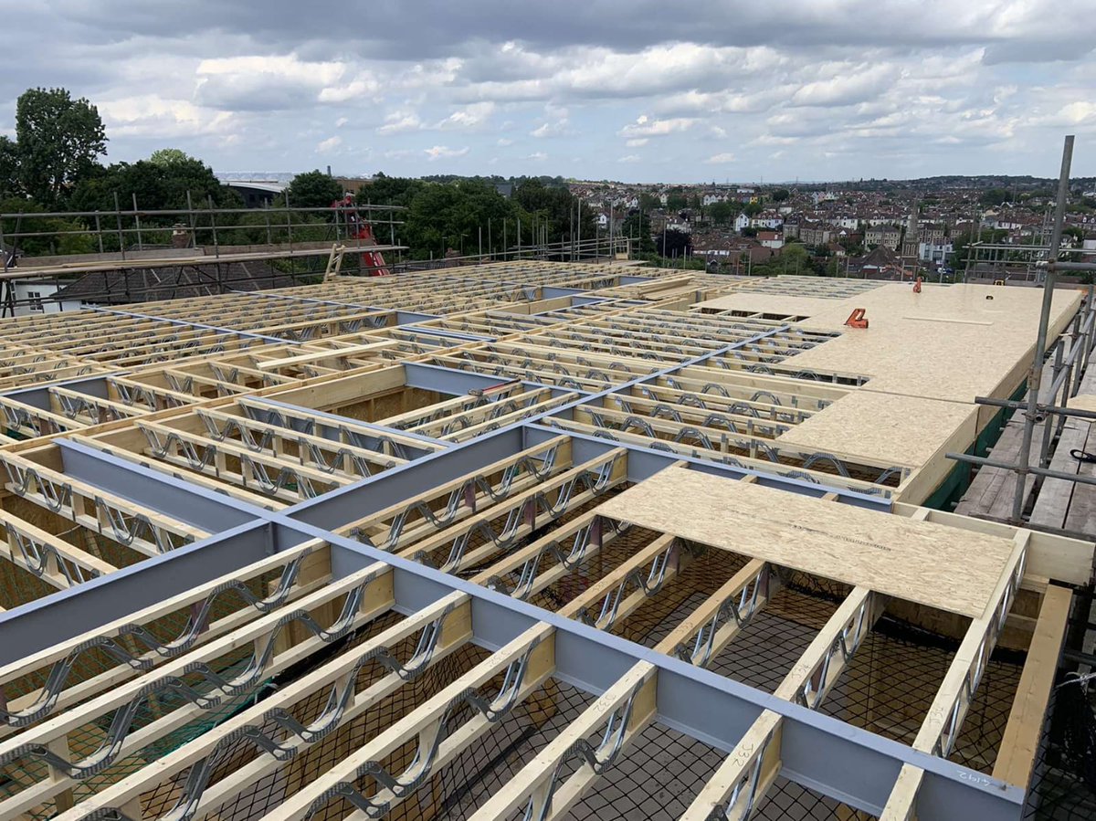 Leading manufacturer <a href="/SticxLtd/">Sticx Timber Frame</a> were given a construction project where traditional met modern design. Using the multiple brands of ITW Construction Products Offsite, they were able to save time on-site which helped reduce overall costs! 
Read more here: offsitehub.co.uk/industry-news/…