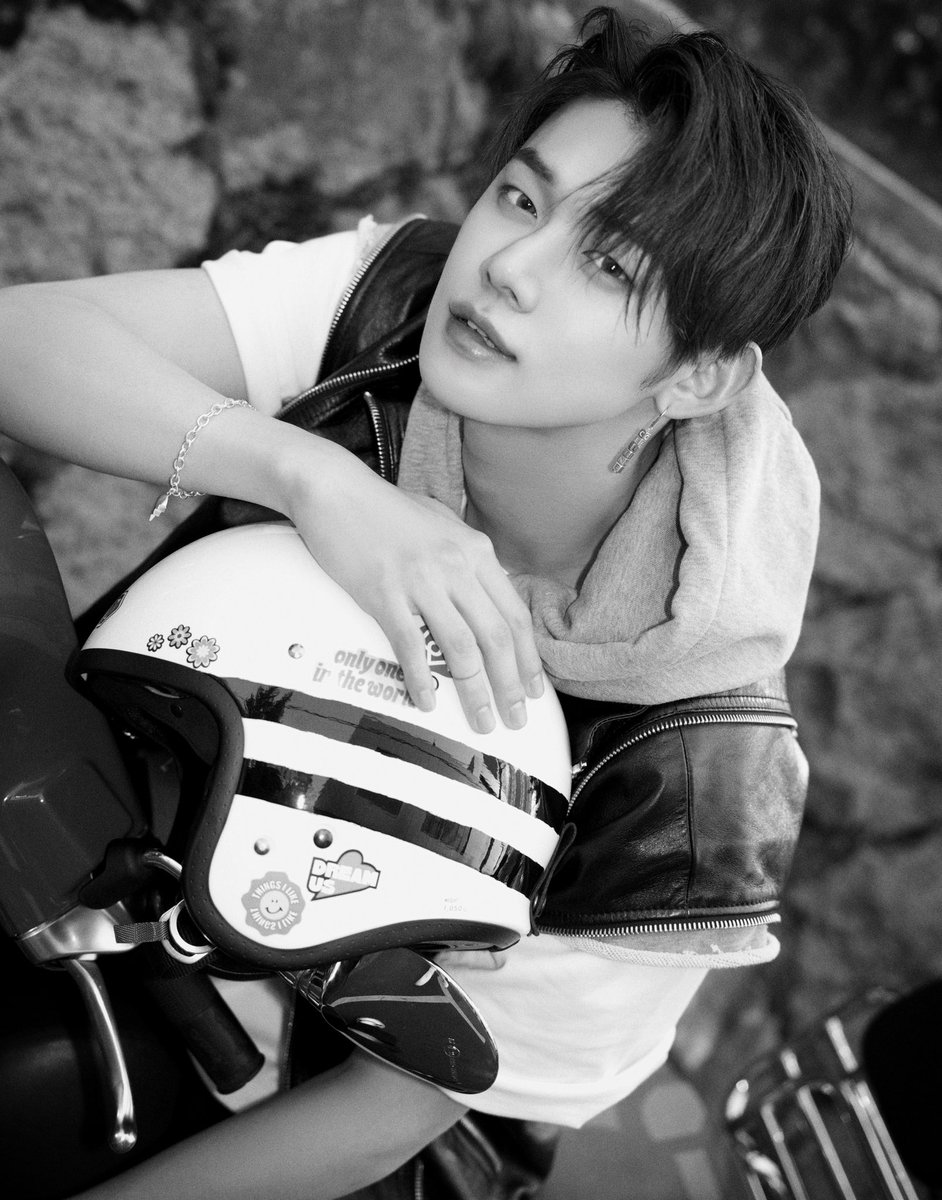 taejunhq's tweet image. 🎞 YOU