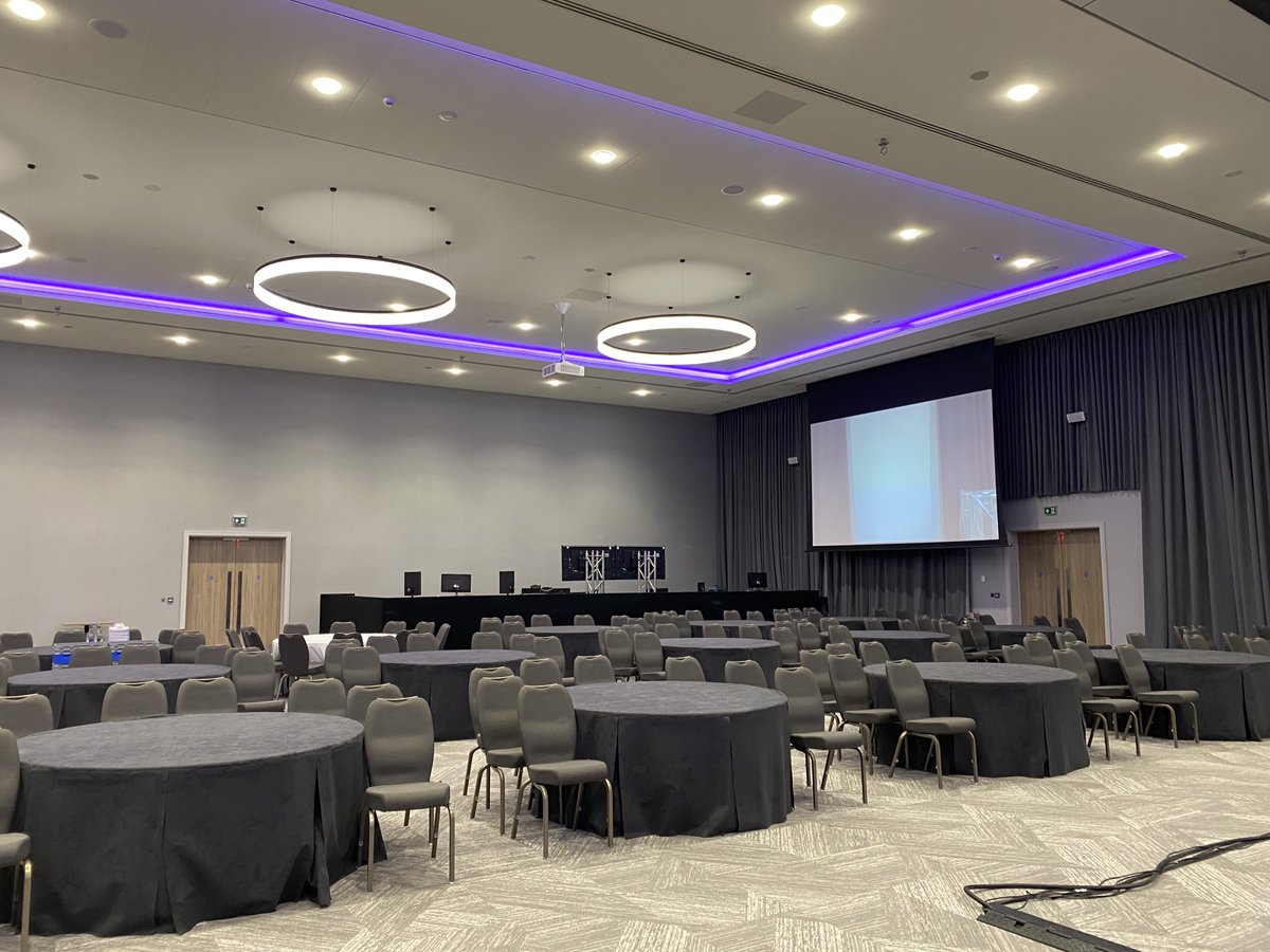 AmrosEvents's tweet image. Great to see behind the scenes of @eastsiderooms in #Birmingham yesterday ahead of our 'Big Lunch ' with Eddie Jones  sponsored by @HaywardWright  on 27th Aug. Thank you for @FMHursty, @OMWVideo &amp;amp; @CoreTreeSMS for coming along to discuss plans #BrumHour